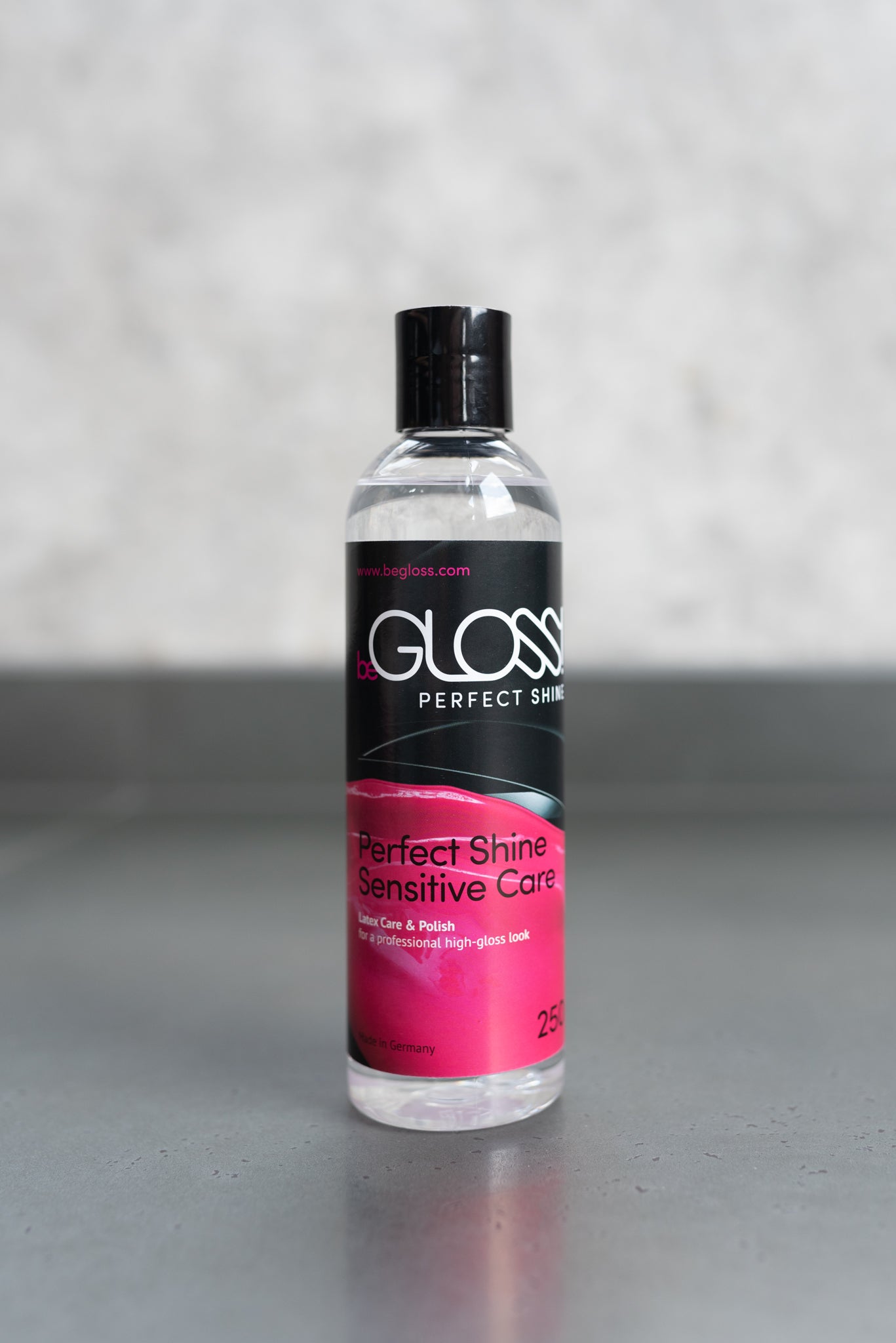 Perfect Shine von beGLOSS – Latex-Glanzöl