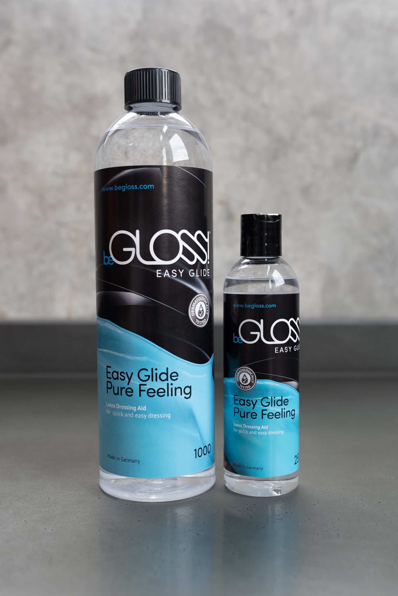 Easy Glide von beGLOSS – Hilfe beim Latex-Anziehen